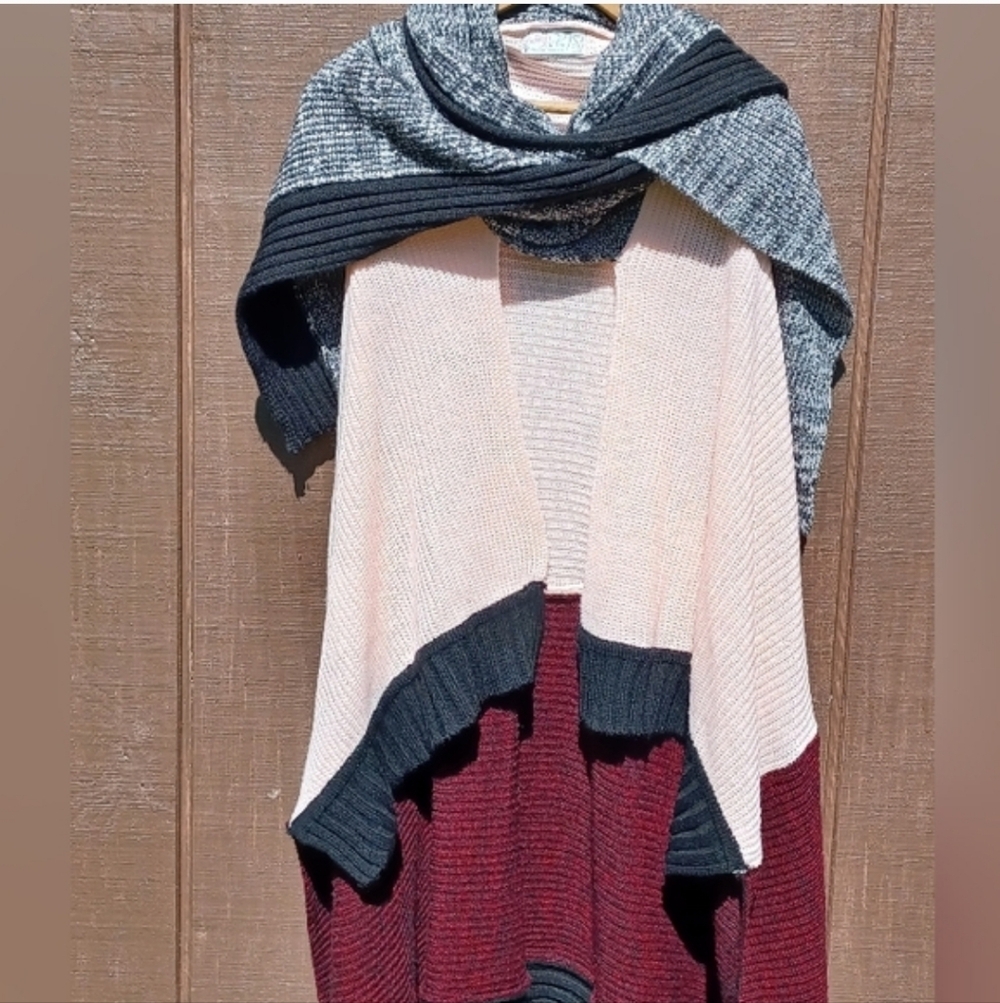 Free People Colorblock Open-Front Sleeveless Cardigan in Pink, Gray & Burgundy